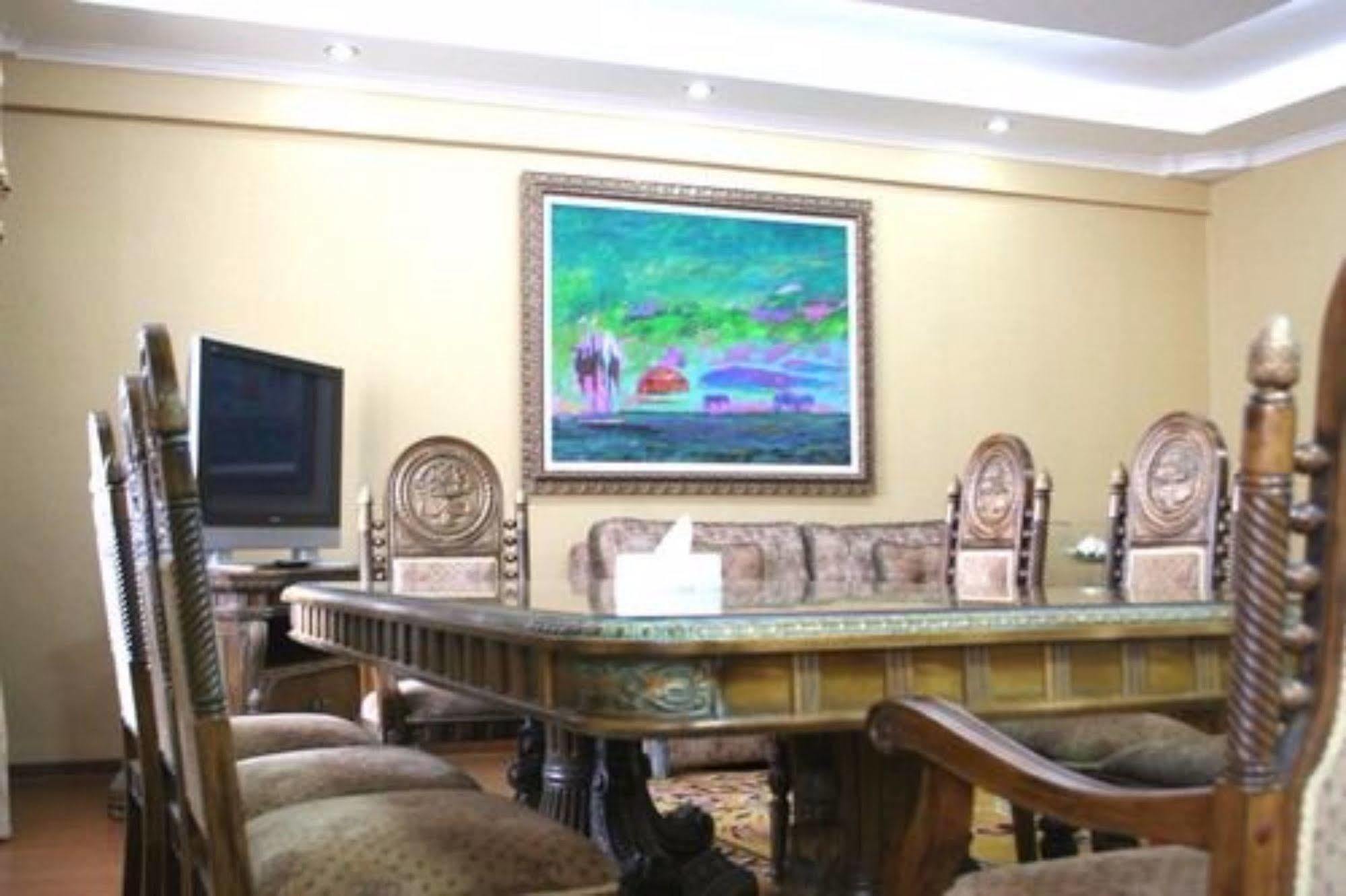 Ulaanbaatar Hotel Bagian luar foto